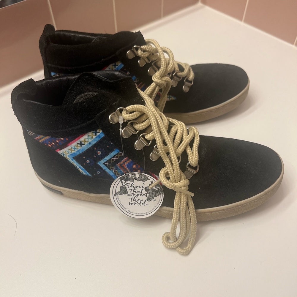 Brand new boots never worn by Inkkas
